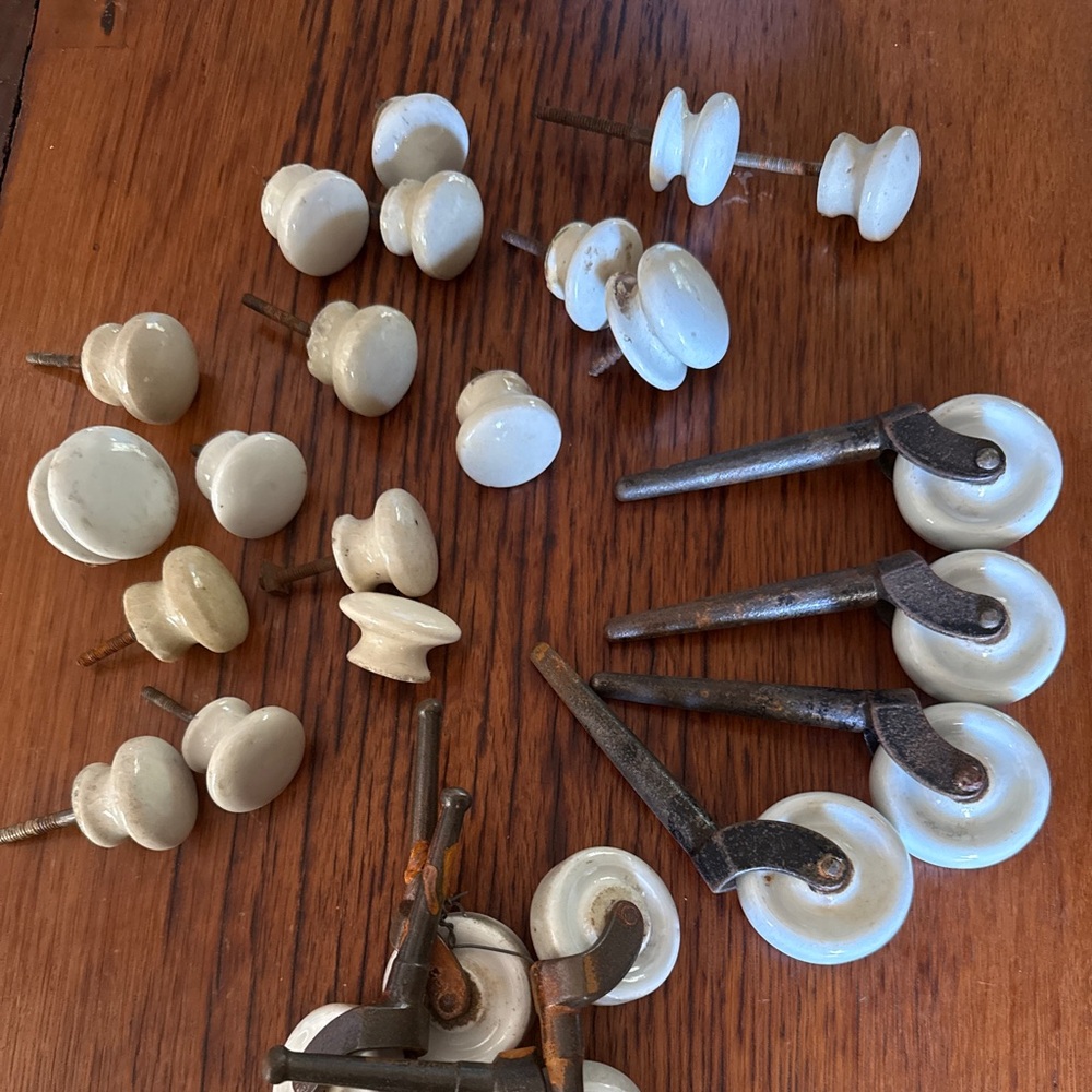 Vintage White Ceramic Door Knobs